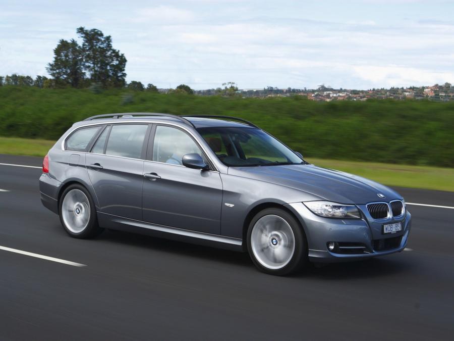  BMW 335i Touring 2008 года  (AU) (фото 3 из 16)